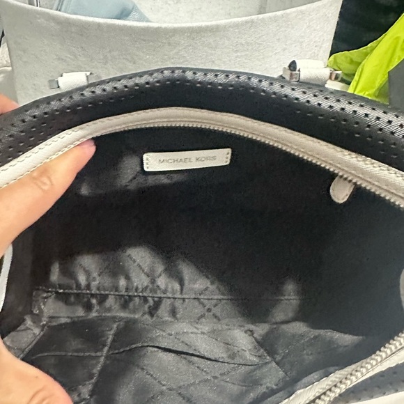 Michael Kors Black and White Satchel with Textured Design - Picture 2 of 2